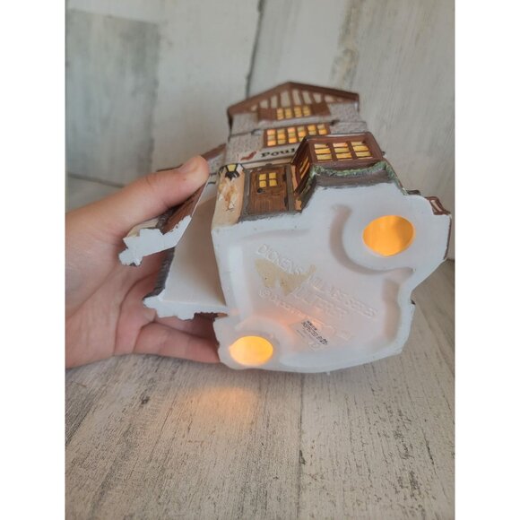 Dept 56 59269 Poulterer Dickens village accessory xmas - Picture 6 of 6